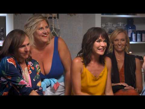 A comedy film about four reckless mothers | Fun Mom Dinner | Free Movies on YouTube