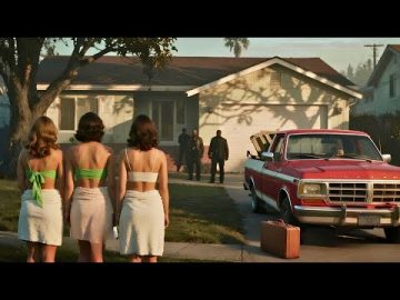 A Comedy Movie about waitresses and gangsters | SEX & BULLETS | Full Movies in English